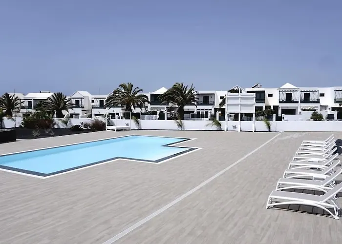 Апартаменты Calma House *